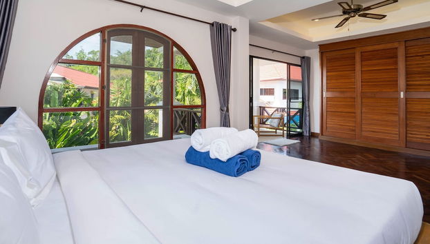 Tropical 3BR Pool Villa Amaya in Kamala - Foto 5, Habitación