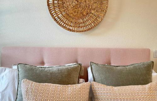 The Orange Blossom Suite Near UF Shands D-town - Photo 25