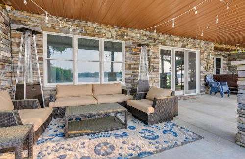 Luxe Waterfront Home with Private Lake Access! - Foto 35