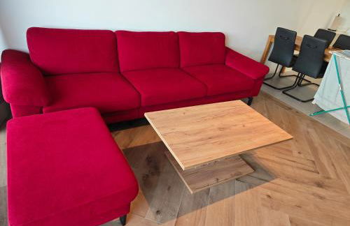 Siegen - Geisweid Work and stay Neu Modernisiert 3 Schlafzimmer Badezimmer Wohnzimmer Balkon - Foto 9