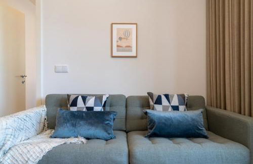 Sleek & Modern Flat w/ Private Garage by HostWise - Photo 38