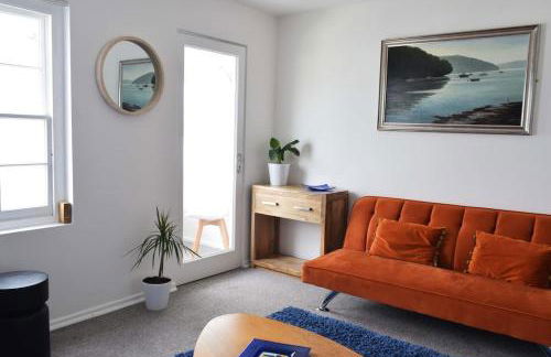 Breathtaking High Street Townhouse With Stunning Sea Views at 'The Old Fishermans Townhouse' - Foto 14