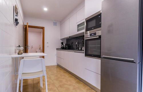 Flor do Mar - Spacious Apartment with Balcony - Foto 10