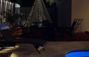 Private Heated Pool - Sound to Shore - 1930s Tudor - Foto 11