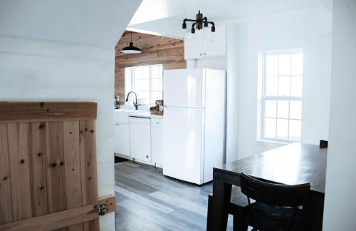 Cordova Farmhouse - 7 Minutes from the Ark! - Foto 19