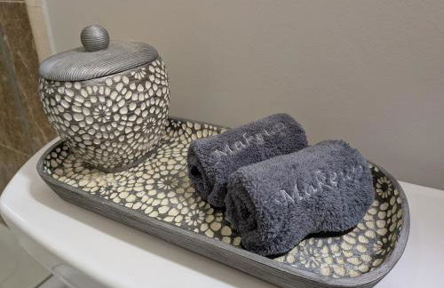 3br,3ba home near Downtown and Airport, Walk to the Stadium - Foto 23