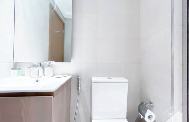 Gorgeous 1B Apt With Balcony in Azizi Fawad - Photo 35