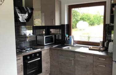 Caloroczny domek letniskowy ze stawem - Foto 31