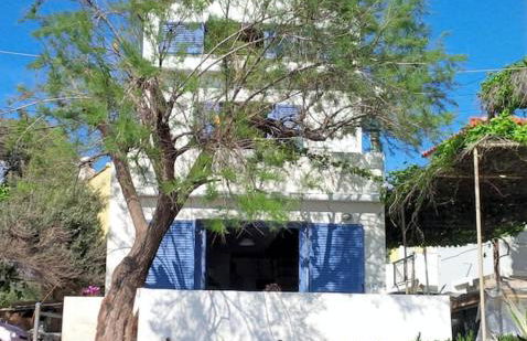 Floras Charming Waterfront Villa - Foto 8