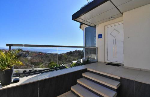 Apartments Lux with pool - Foto 41