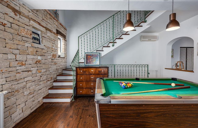 Villa in Sveti Lovrec Near Ski Resort - Foto 29