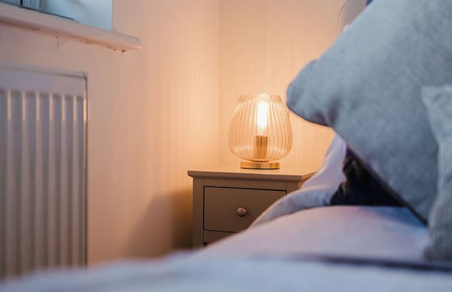 Corner House - Bright 2BD in Cheltenham - Photo 20