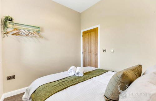 Charming 2 Bedroom Limestone Lodge Perfect for Families - Foto 3