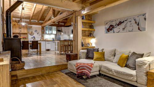 Tiki Lodge - hot tub & sauna - Photo 1