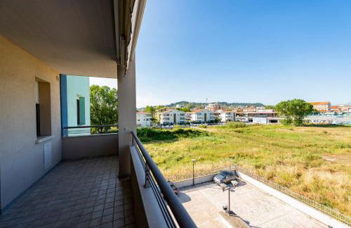 GuestHost - Bright Apartment with Terrace - Photo 33