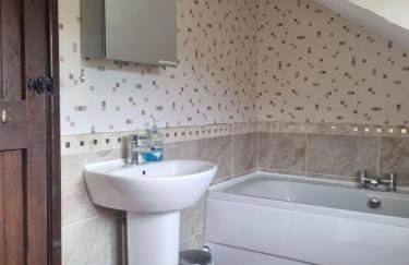 Sycamore Cottage - Photo 26