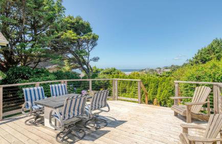 Beach Pines Bungalow by Avantstay Classic Cottage Steps to the Beach w/ Private Yard - Foto 2