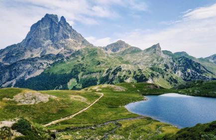 Charmant T2 avec Loggia vue montagne - Foto 34