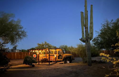 Bus Stop Saloon - Cave Creek with Spa - Photo 49