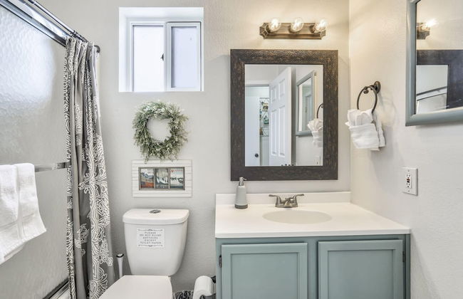 3bd1 Mile to Garden of the Godstraveler's Home - Photo 20