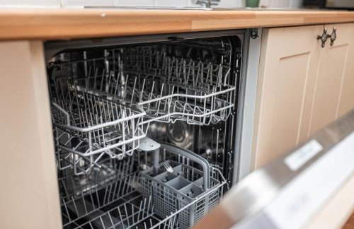 Stunning Spacious Home - Parking - Garden - Sleeps 6 - Foto 20