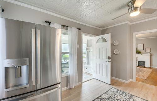 Presque Isle Home with Screened Porch Near River! - Foto 9