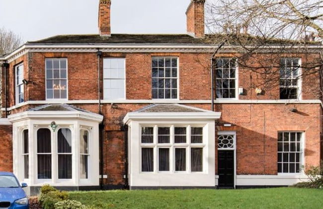 Claremont The Waterhouse - Photo 23