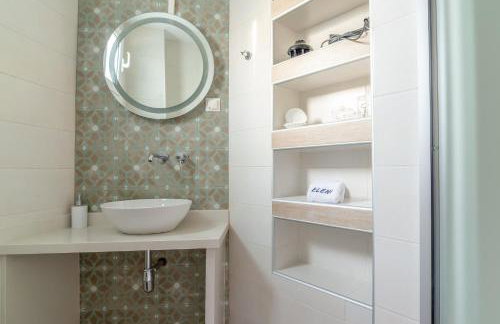 Eleni Luxury Maisonette with Jacuzzi - Foto 8