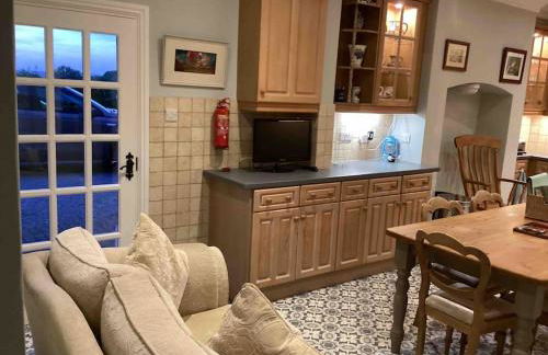 Former school cottage near Bridgnorth - Foto 17