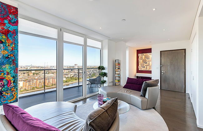Luxurious 3-bed Sky-high Battersea Gem - Foto 29