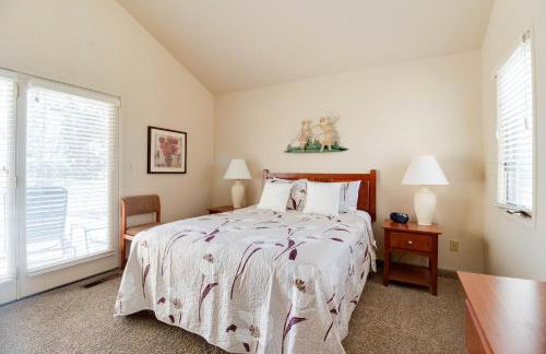 Deschutes River View Eagle Crest - Photo 21