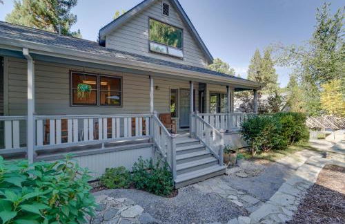 Near Dtwn and Pioneer Park Home with Furnished Patio - Foto 29