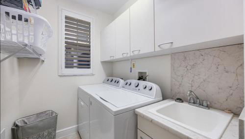 Gorgeous 2bdrm 2bath 2 King Beds, Sauna, Pool Spa - Photo 5