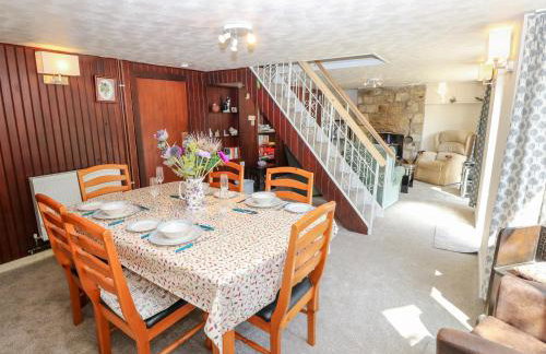 St Michaels House - Photo 7