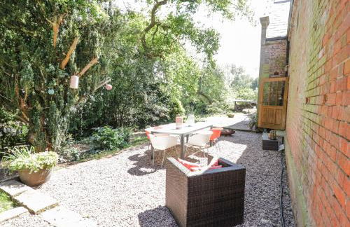 Chetwynd Lodge - Photo 42