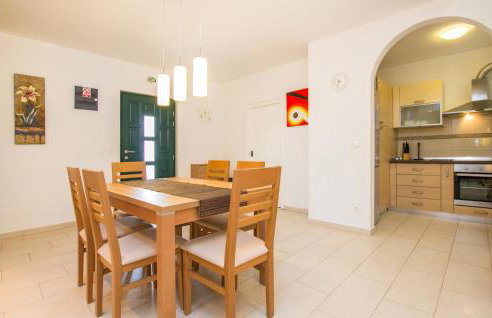 Amazing Home In Labin With Sauna - Foto 21