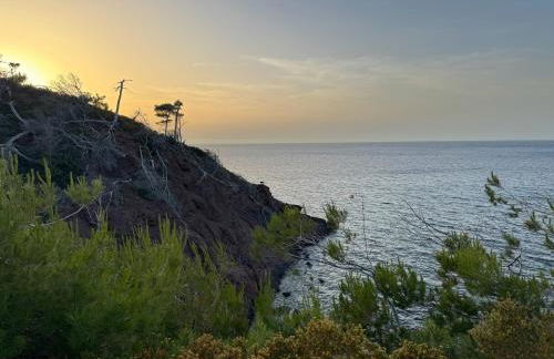 Tranquil Mallorca Villa Seaside Getaway with Pool - Foto 7