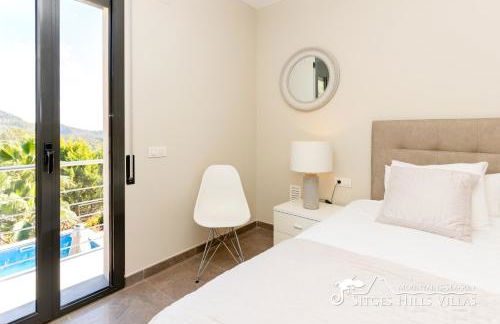 Cool and Stylish Villa Avanti with Private Pool, Beautiful Views and Air Conditioniing - Foto 23