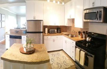 Cowell's Beach Retreat - steps to beach, restaurants, wharf, Boardwalk, shops, fast wifi, surf-in surf-out - Foto 44