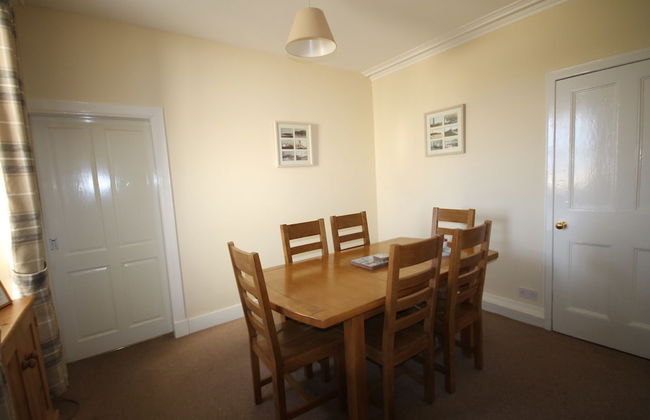 Covesea Lighthouse Cottages - Photo 16