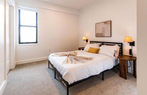 Luxury Downtown Apt with Parking, Gym, and Lap Pool - Foto 16