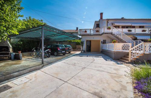 Apartments with a parking space Malinska (Krk) - 13219 - Foto 16