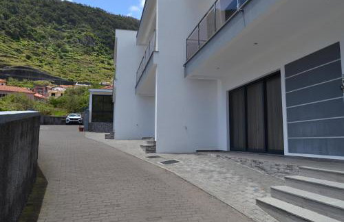 Charming Holiday Home with Free Private Parking - Foto 55