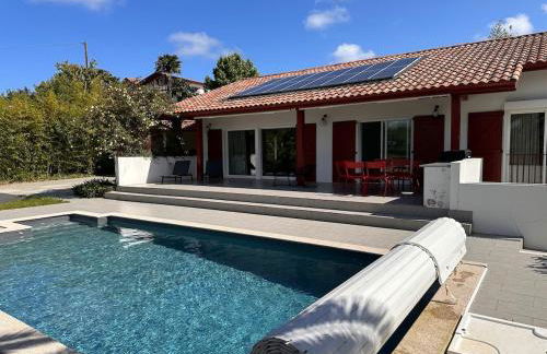 Basque Country Villa with Pool View - Foto 22