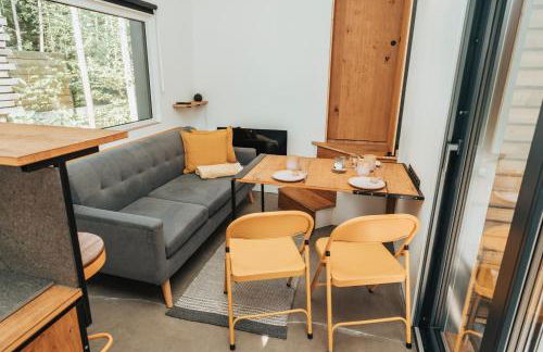 Modernes Tinyhouse Trailer Cabins am Waldrand - mit Seezugang - Foto 16