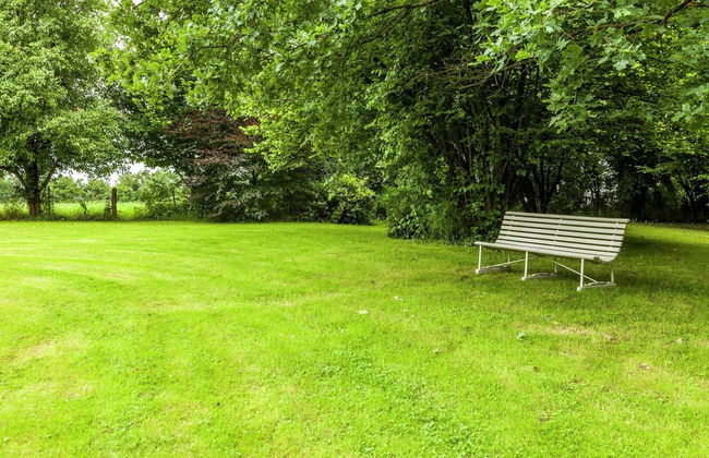 Cozy Escape in Bohon - Photo 27