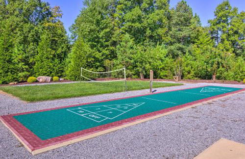 Blue Ridge Mountain Gem with Deck and Community Perks - Foto 36