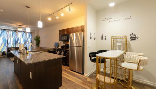 Blessed HOME for blessed guests at the Domain Mall - Foto 2