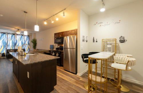 Blessed HOME for blessed guests at the Domain Mall - Foto 2