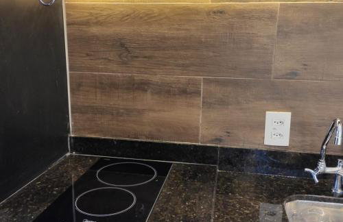 Studio for 02 guests WIFI 300MB air conditioner only twoo minutes of subway station LUZ SP - Foto 17